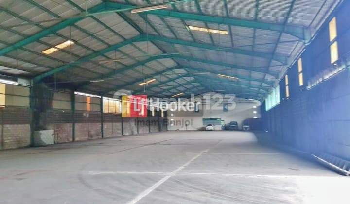 Warehouse 2000m² Spacious Good Ready to Use near airport and port.