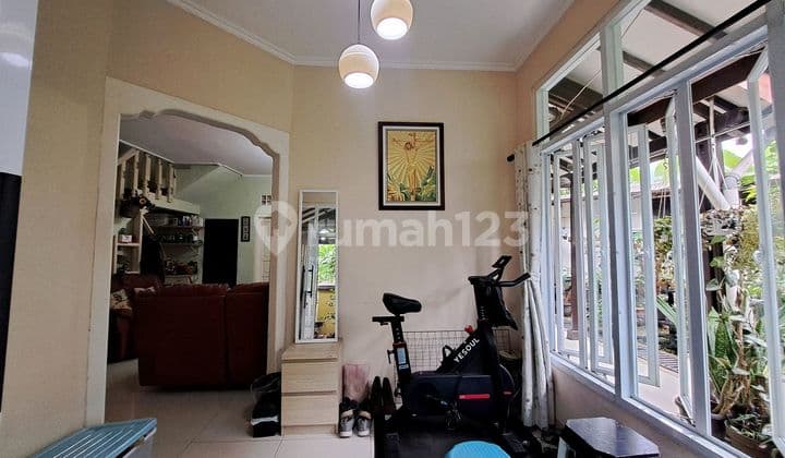 Beautiful House Griya Loka BSD