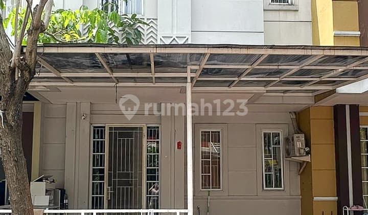 House, 2 Floors Malibu Village Gading Serpong