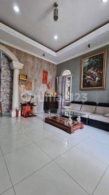 For Sale Gold Coast Pik Corner House Size 20x30 M² Price 22 M Negotiable