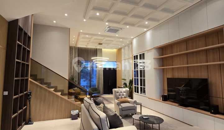 Dijual Rumah Pik 2 Furnished Ukuran 10 X 25 Meter View Danau