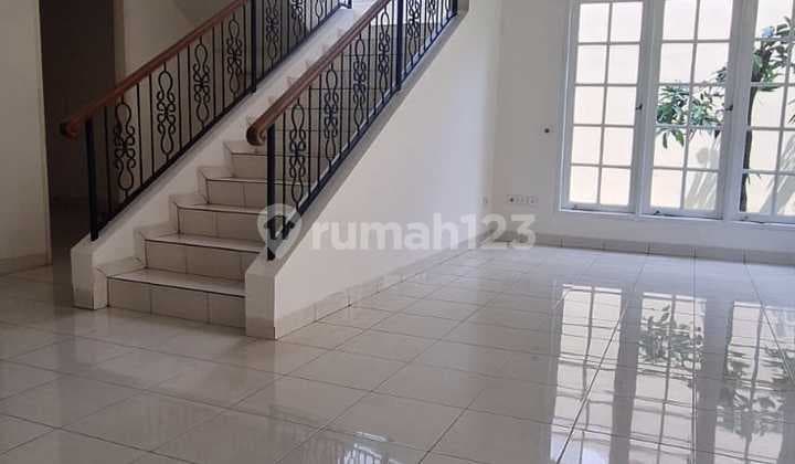 House in Legenda Wisata, Cibubur