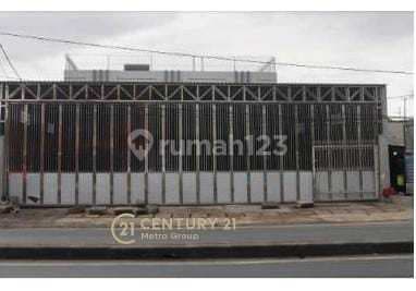 Dijual/disewakan Ruko 2 Lantai di Narogong.Bekasi ( ada rooftop dan sdh Renov)