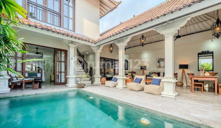 Rv-3334 Elegant 3 Bedroom Seminyak Villa - Prime Walkable Location