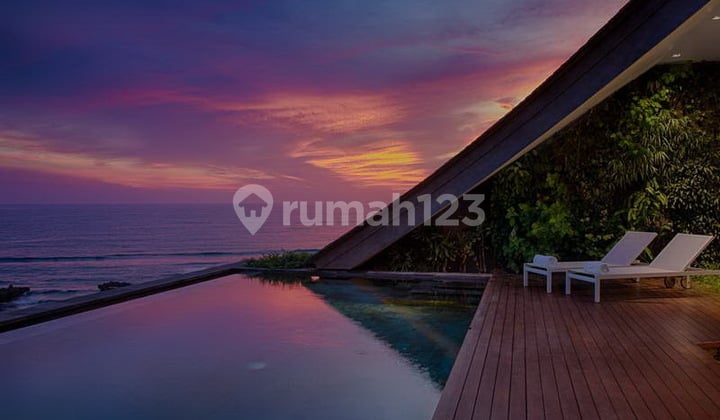 Rv-3056 Luxurious 400 Sqm Penthouse With Stunning Sea Views