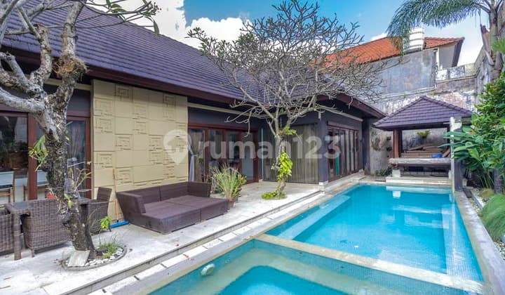 Rv-2828 Freehold Villa For Sale In Quite Area Of Kerobokan