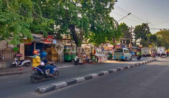 Dijual Tanah di Jl Raya Kebayoran Lama untuk usaha 2258 m²