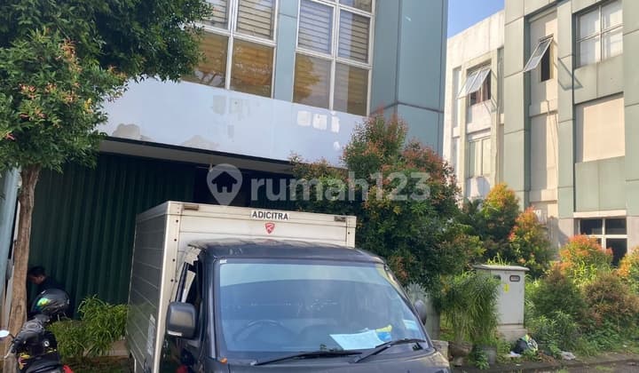 dijual Alam sutera ruko sutera timur 3 Lantai