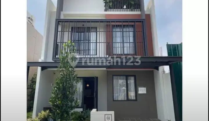 di Strozzi gading serpong