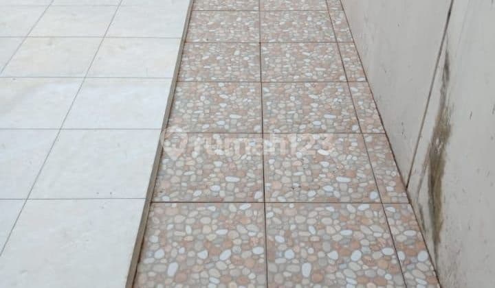 Jual rumah Suvarna sutera Cikupa andara 2 Lantai