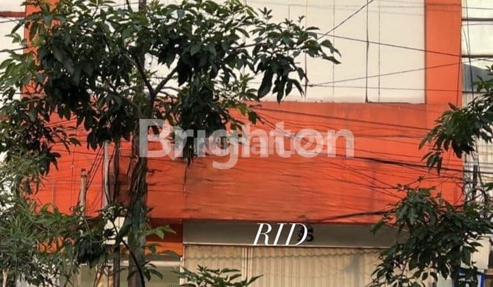 Disewakan Ruko Nol Jalan Raya Kedung Doro Lokasi Pusat Kota Cocok untuk Bank, Kantor, Mart dan Usaha lainnya