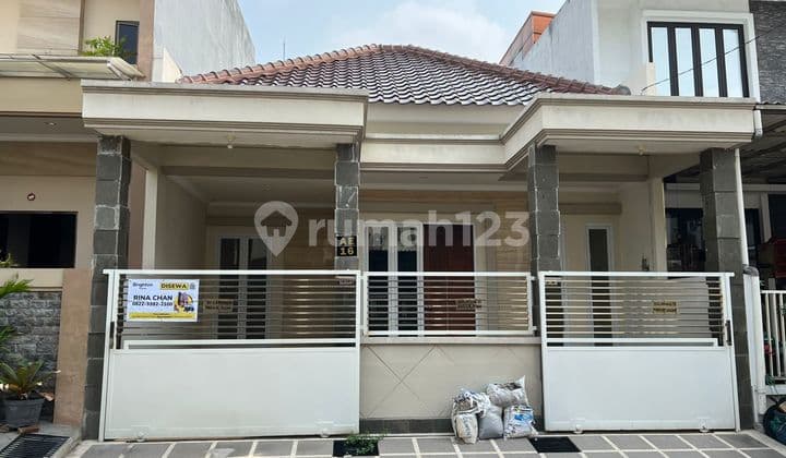 Rumah 1,5 Lt Full Renovasi Dharmahusada Indah Mas