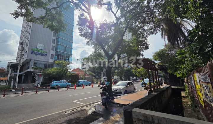 Rumah Lokasi Jalan Utama A Yani Simpang Lima Semarang