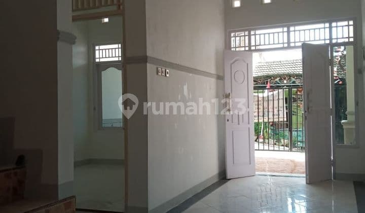 Rumah SHM Bagus Siap Huni di Palem Raja Asri Tembalang