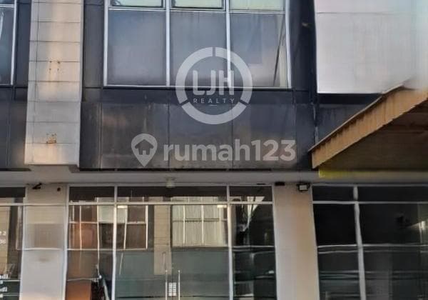 Ruko Jual Murah Siap Pakai di Kota Wisata, Cibubur, Gn. Putri, Bogor.