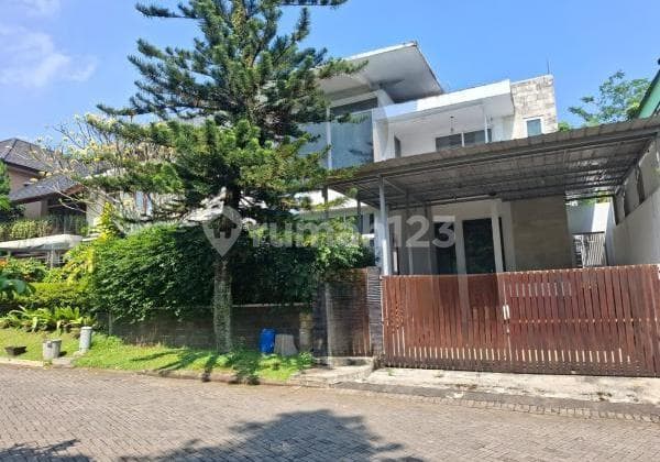 Rumah Modern Siap Huni di Perumahan Danau Bogor Raya - Bogor