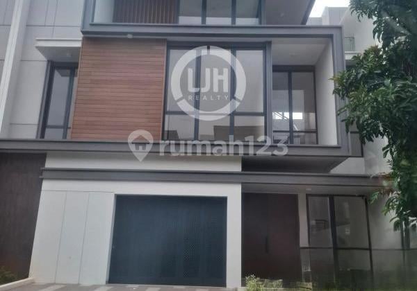 Rumah Siap Huni Dalam Cluster di Kota Wisata Cibubur.