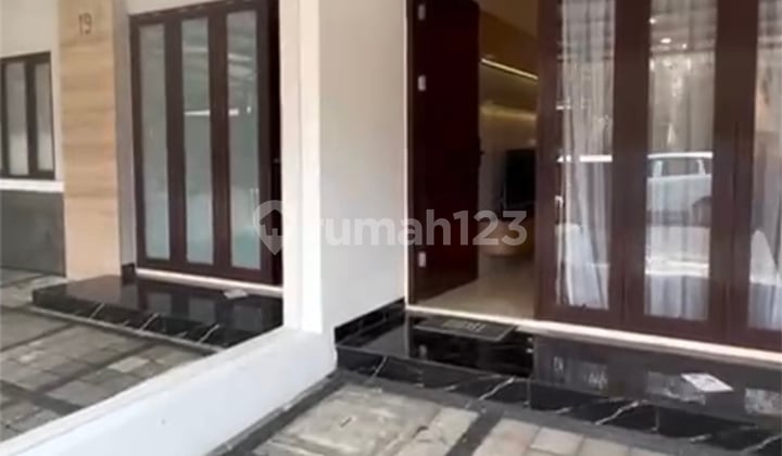 Rumah Cantik di Tatar Jingganagara, Kota Baru Parahyangan