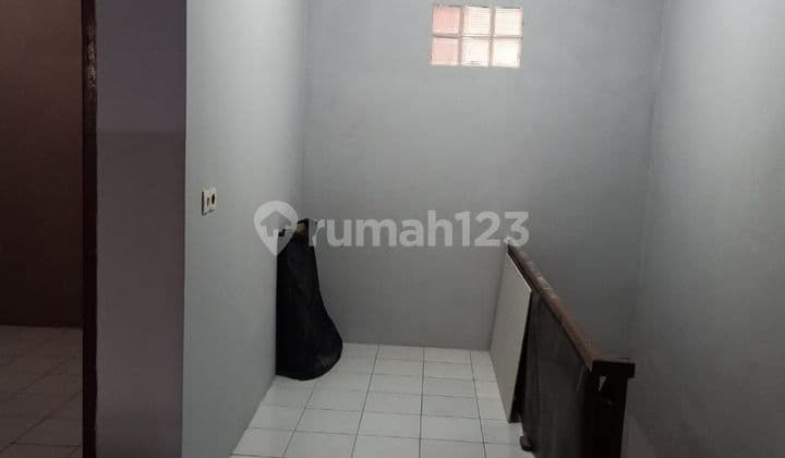 Rumah 2 Lantai di Taman Cibaduyut Indah Siap Huni