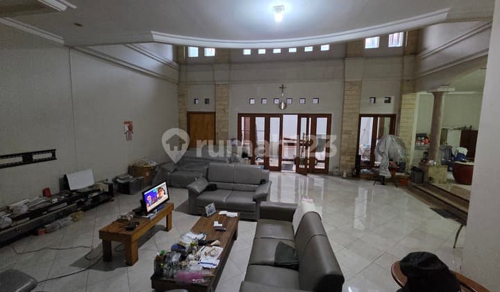 Jual Cepat Rumah 2 Lantai di Mekarwangi