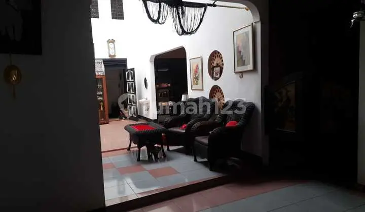 Rumah Terawat di PLN Bandung Sayap Moch Toha