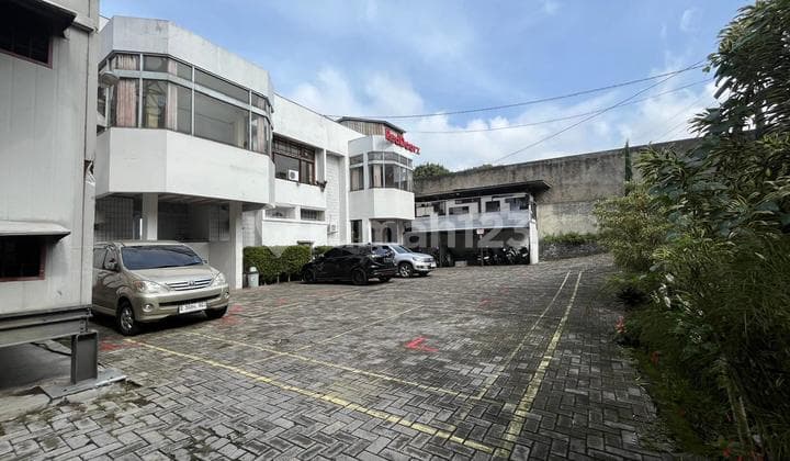 Murah Hotel Aktif di Jalan Raya Lembang