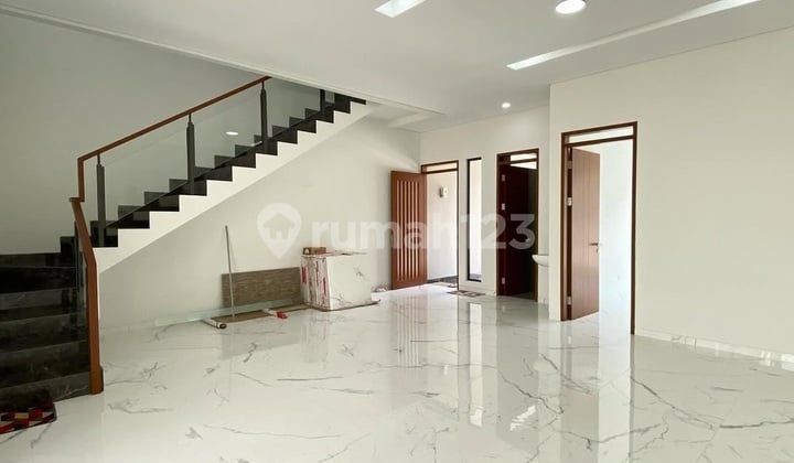 Rumah Baru 2 Lantai Dalam Cluster Mekarwangi