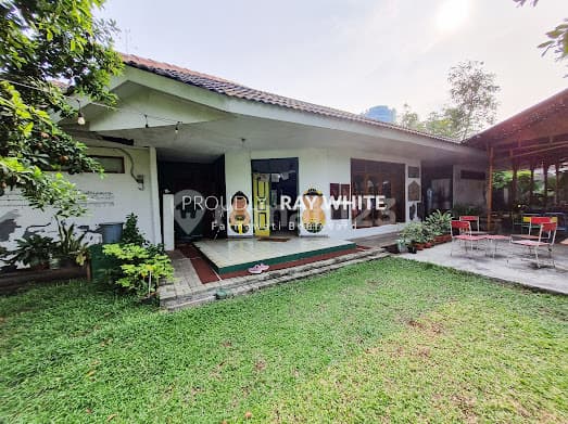 Rumah 1lantai Dekat Pusat Bisnis Tb Simatupang Dan Ampera