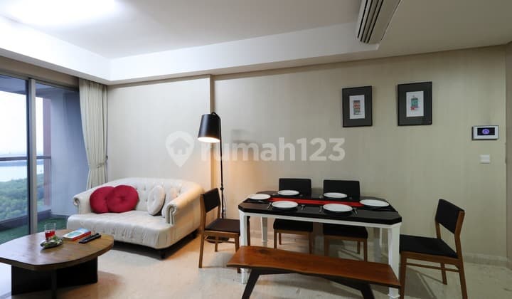 Disewakan Apartemen Gold Coast. 3 Bedroom Full Furnish