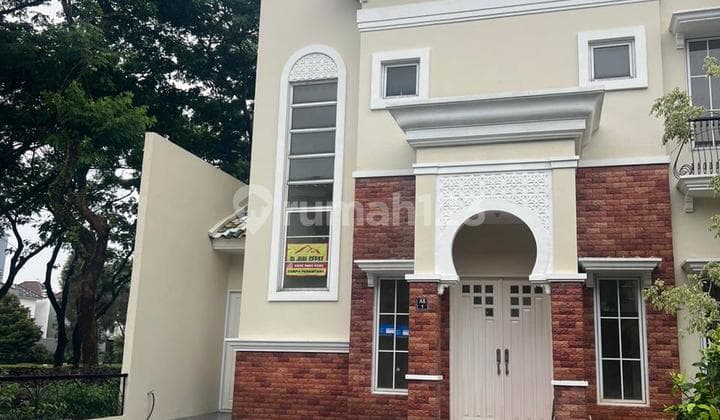 Dijual Rumah Posisi Hook Siap Huni Berlokasi Strategis, Alicante