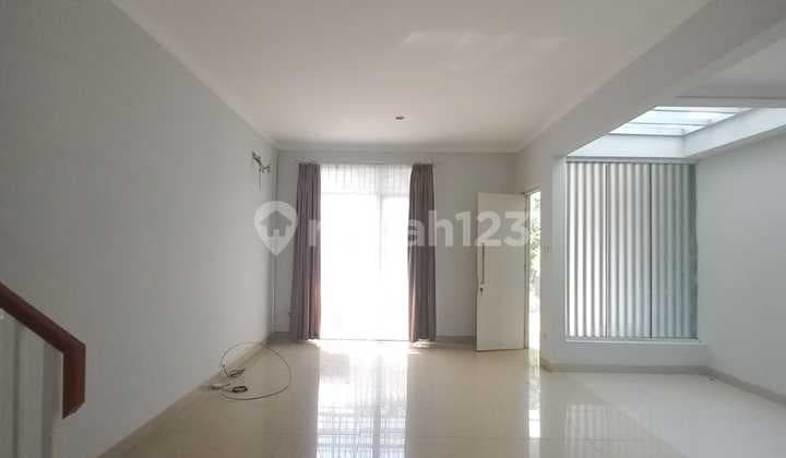 Rumah Cantik, Siap Huni Cluster Kebayoran Terrace Bintaro Jaya (IA)