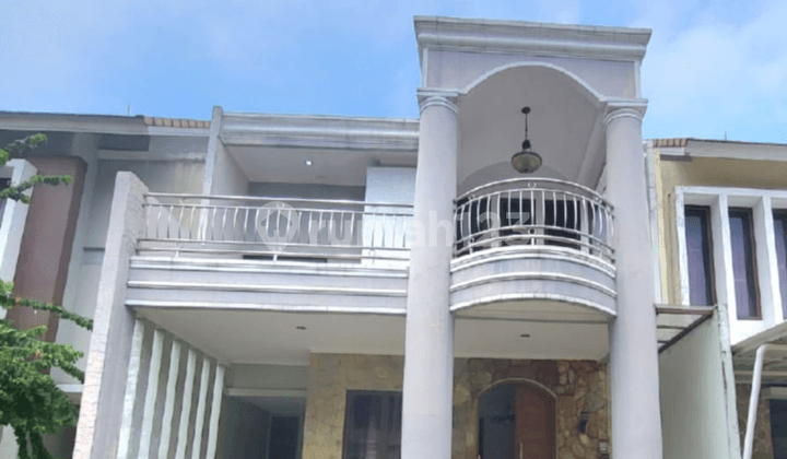 Rumah Nyaman dan Siap Huni dengan Taman Cantik di Belakang Rumah Sp 0243