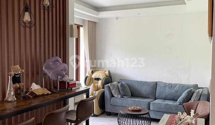 Rumah Mewah Hook Luas 190 di Kebayoran Bintaro sektor 7 siap huni 0144