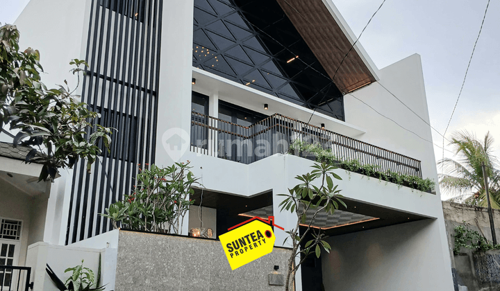 Rumah Eksklusif Brand New dalam Cluster Nyaman Sektor 9 Bintaro | KH