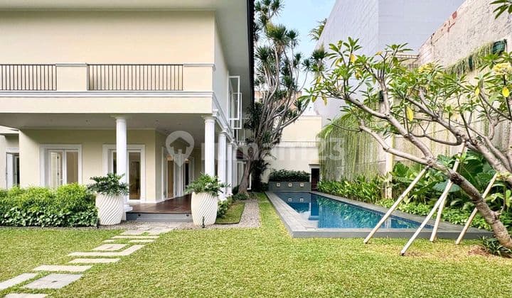 For Sale: A Brand New Luxury House In Senopati, South Jakarta - Land Area 984m², Building Area 653m², Featuring 3 Bedrooms + 1 Study Room With Beautiful Design - For Inquiries And Private Viewing, Contact Calista at 087770007888