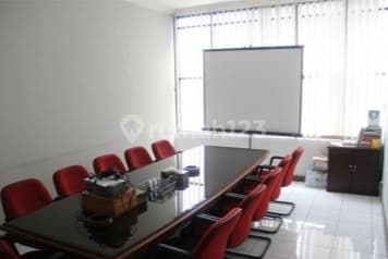 Gedung Perkantoran Strategis Tengah Kota Bandung