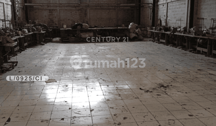 Gudang Industri Siap Pakai Akses Kontainer Di Holis Bandung