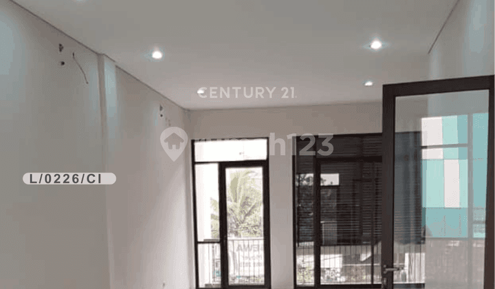 3 Units of Furnished Shophouses and Apartments in Regol, Bandung City