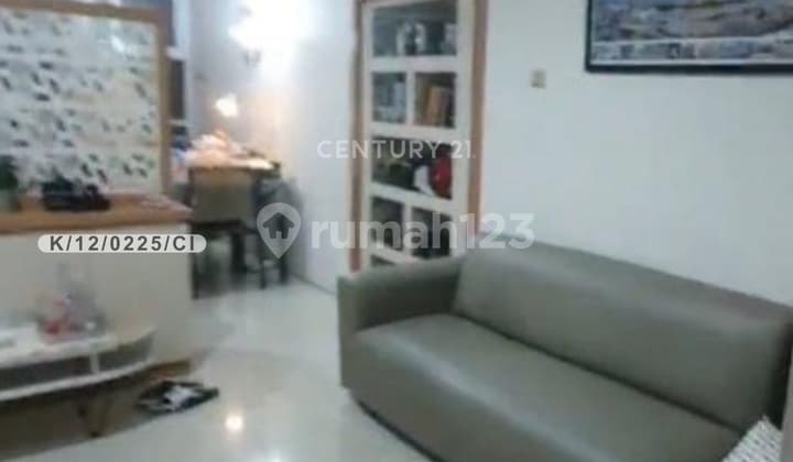 Rumah Hadap Selatan SHM SiapHuni Di Taman Cibaduyut Indah Bandung