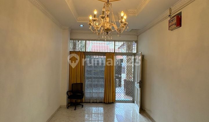 Dijual Rumah Kembangan Baru . Kembangan . Jakarta Barat