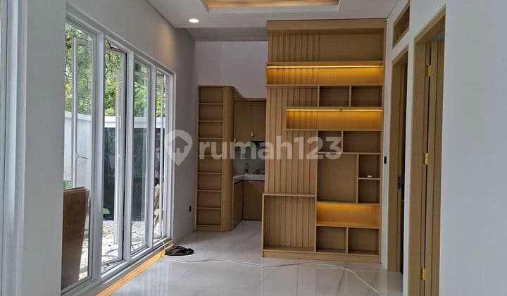 Corner House Brand New Hoek Metland Puri. @Metland Puri. West Jakarta.