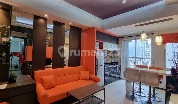 Sewa Apartemen Furnished di Royal Mediterania Garden Residences