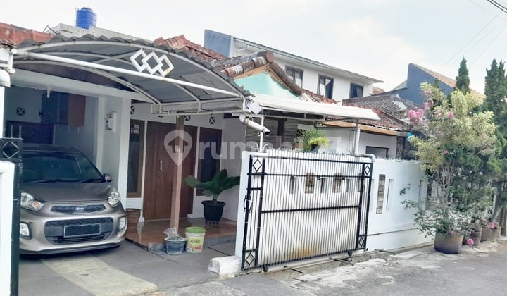 Nice House Furnished with SHM in Kopo Permai, Bandung