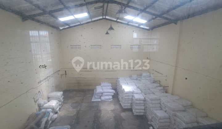 Gudang Siap Pakai di Sadang Sayap Taman Kopo Indah Dekat Tol Margaasih