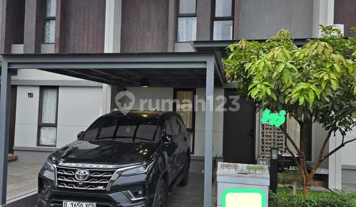 Rumah 2 Lantai Bagus Di Cluster Flora , Bandung