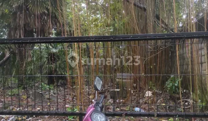 Land for Sale on Jl. Pulo Indah - South Petukangan. Land for Sale on Jl. Pulo Indah - South Petukangan.