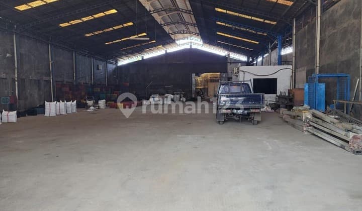 Good Warehouse on Jl Dadap Raya, Tangerang