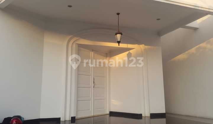 Rumah 2 Lantai Bagus di Pantai Mutiara, Jakarta Utara