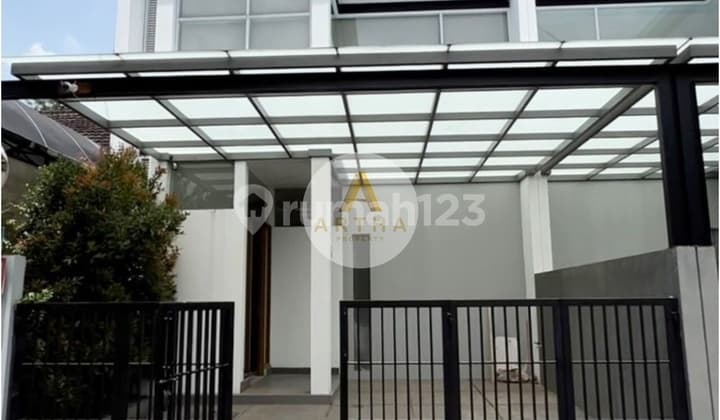 Rumah Baru Full Furnished di Jalan Kembar Buah Batu Bandung