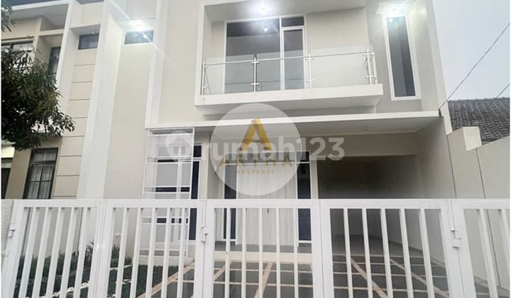 Rumah Bagus Full Furnished di Turangga Bandung Dekat Tsm